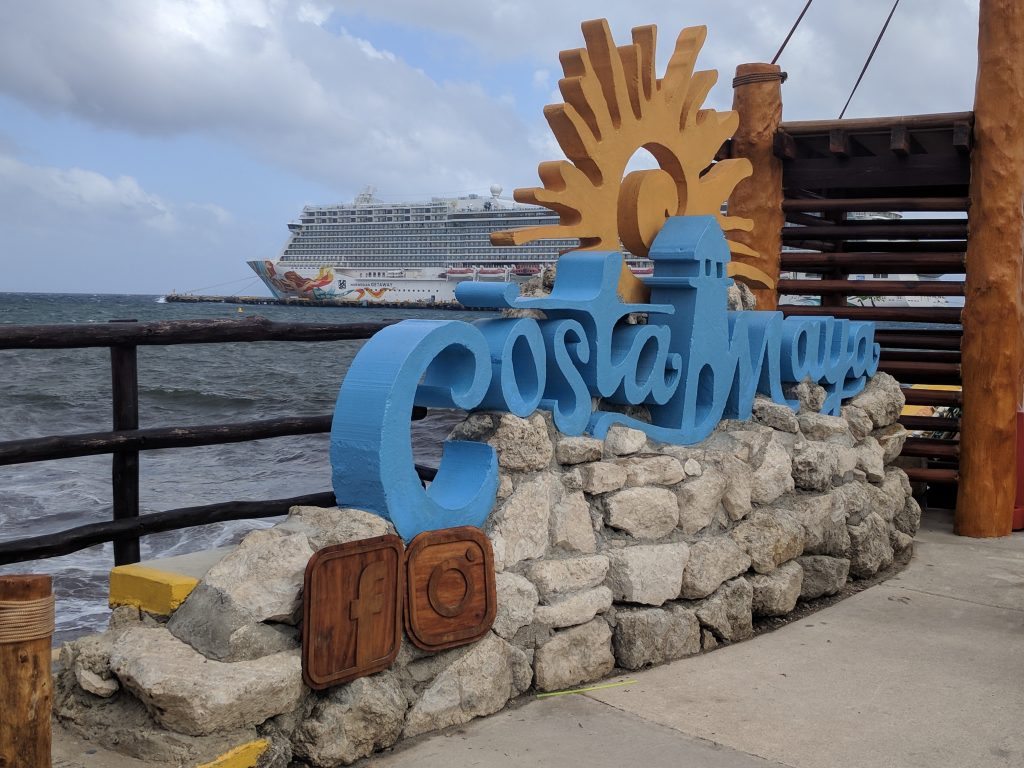 costa maya bus accident